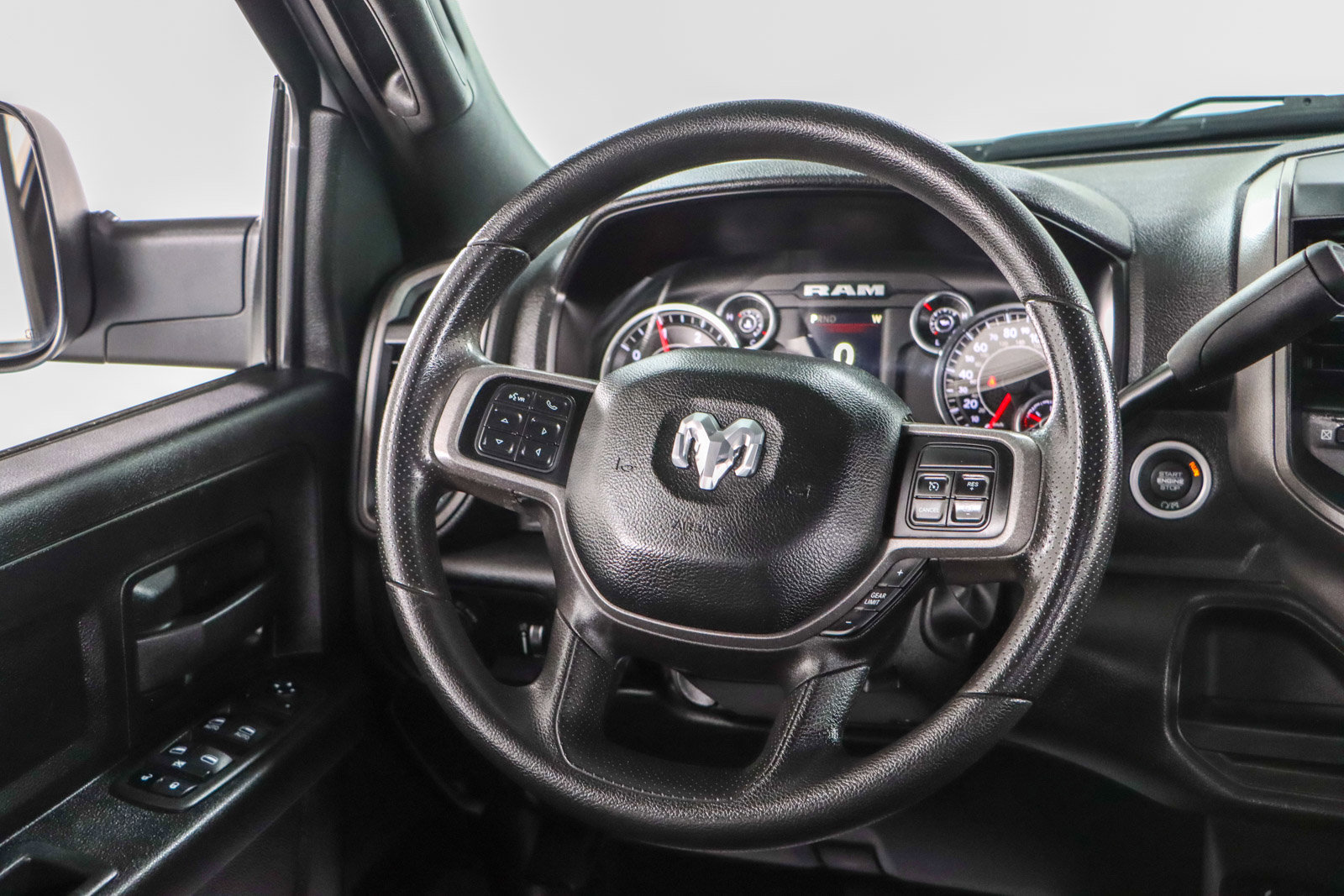 Used 2022 RAM 3500 Tradesman AWD/4WD image 13