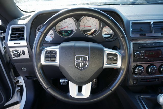 Used 2013 Dodge Challenger R/T Plus image 13