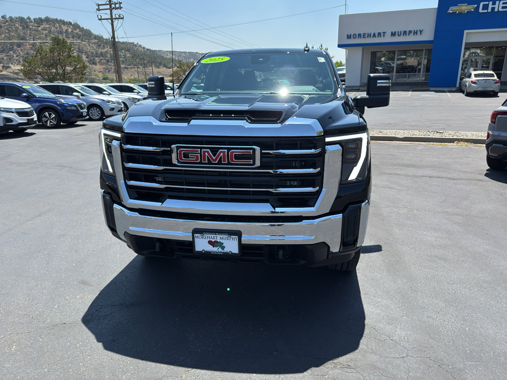 New 2025 GMC Sierra 3500 SLE w/ X31 Off-Road Package image 3