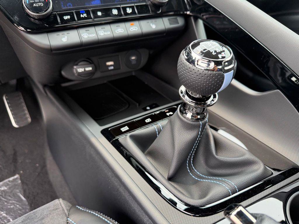 New 2026 Hyundai Elantra N FWD image 13