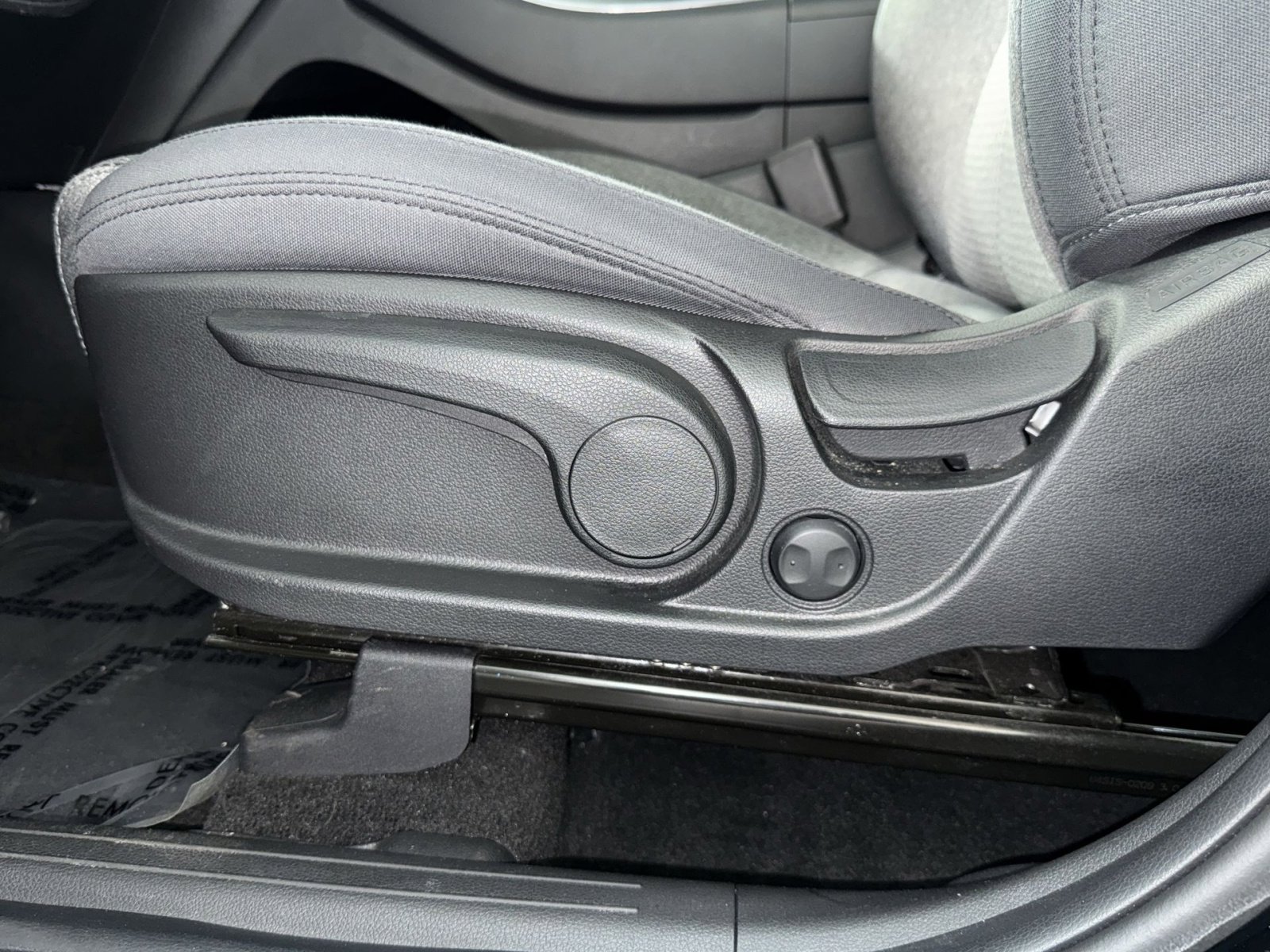 Used 2023 Hyundai Santa Fe SE image 14