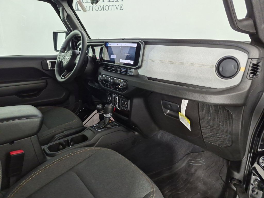 Used 2025 Jeep Gladiator Sport AWD/4WD image 34