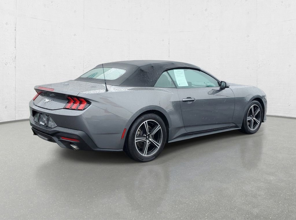 Used 2024 Ford Mustang Premium image 7