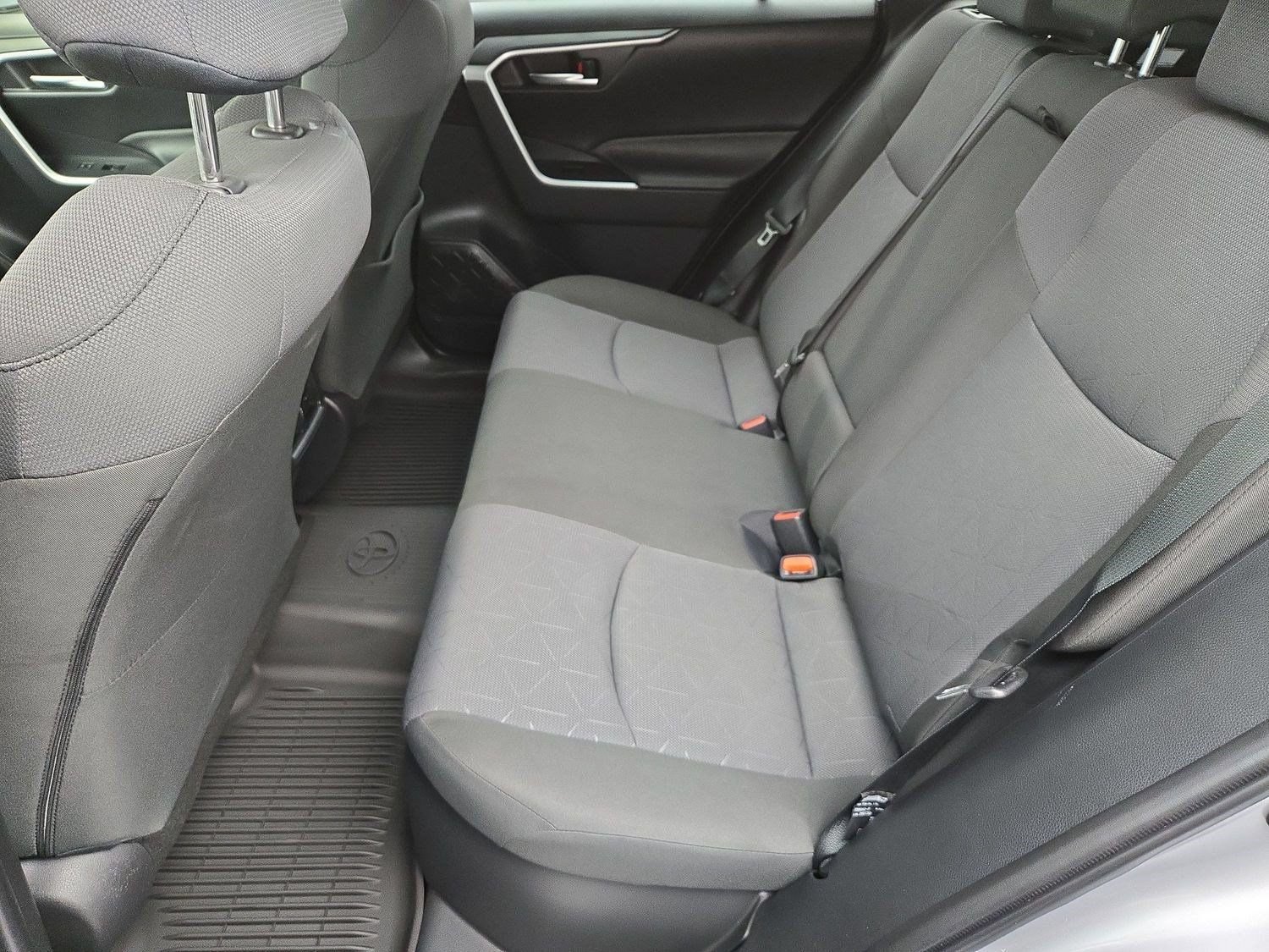 Certified 2025 Toyota RAV4 XLE w/ Convenience Package AWD/4WD image 17