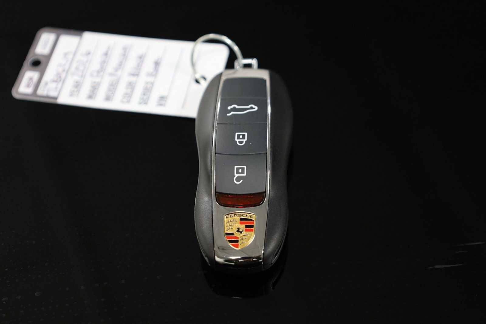 New 2026 Porsche Macan image 43