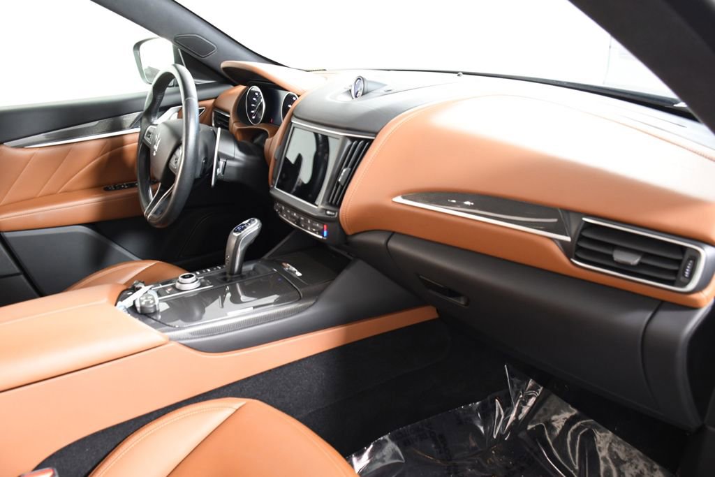 Used 2021 Maserati Levante S image 19