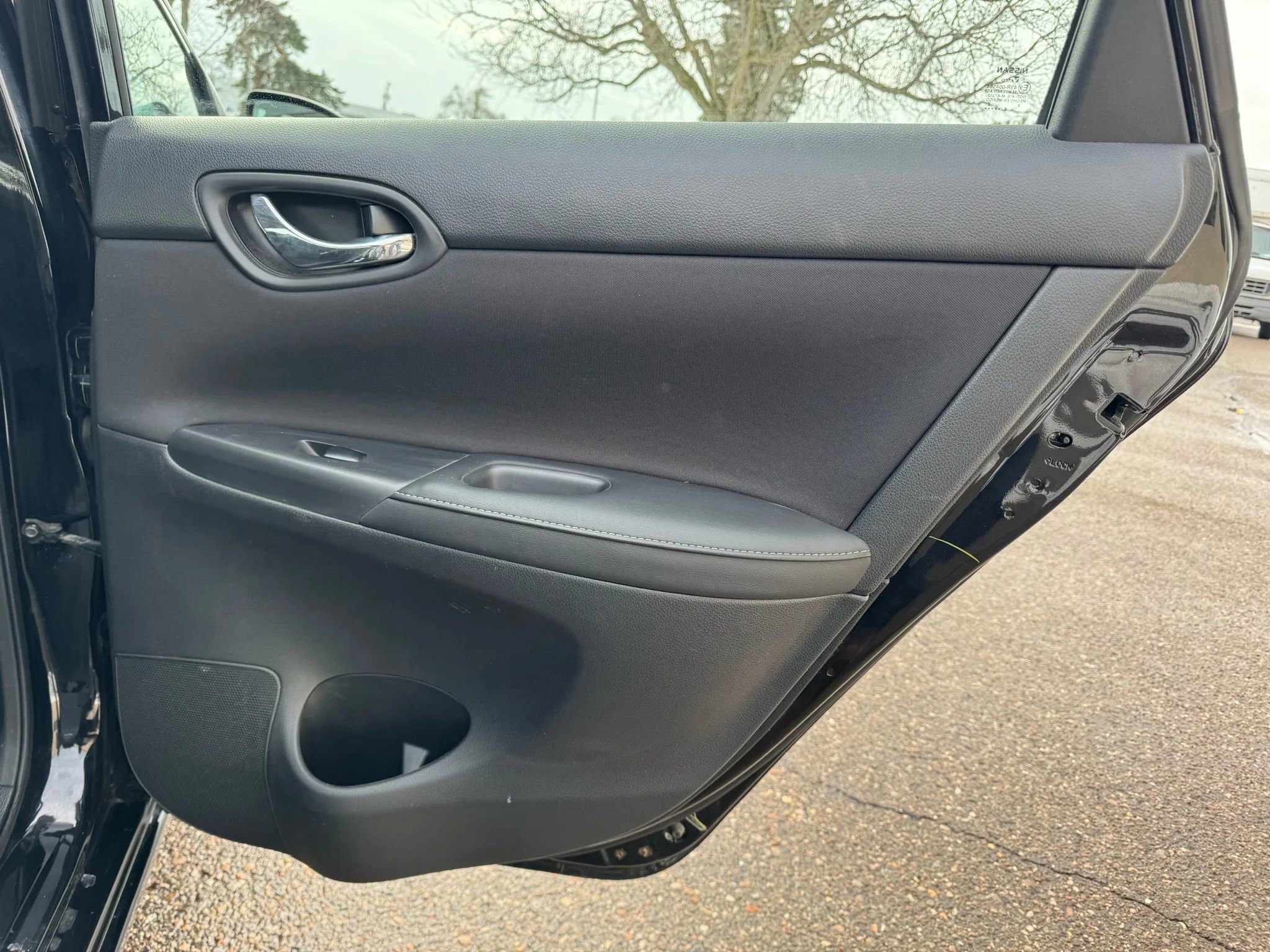 Used 2019 Nissan Sentra S image 32