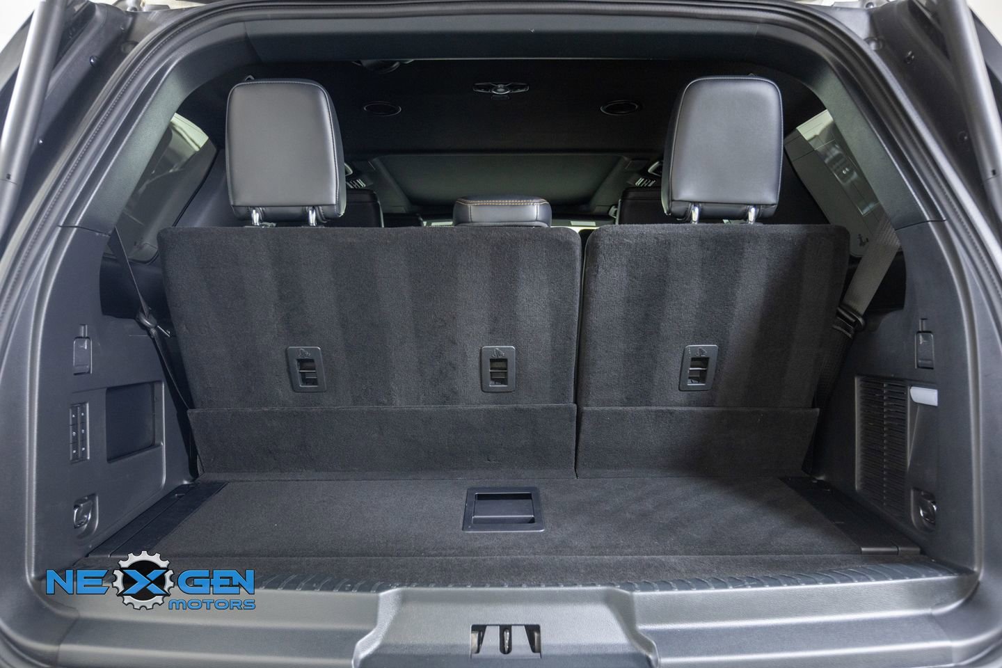 Used 2023 Ford Expedition Platinum AWD/4WD image 35