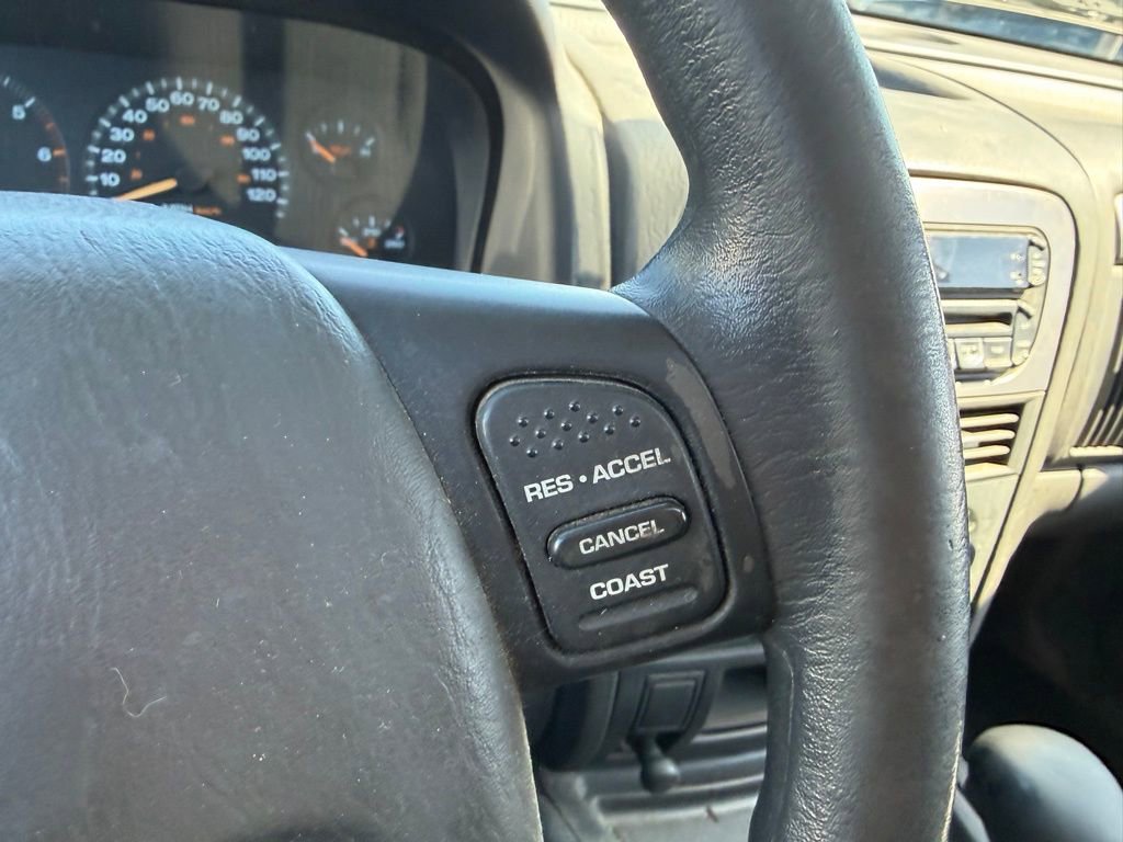 Used 2003 Jeep Grand Cherokee Laredo image 14