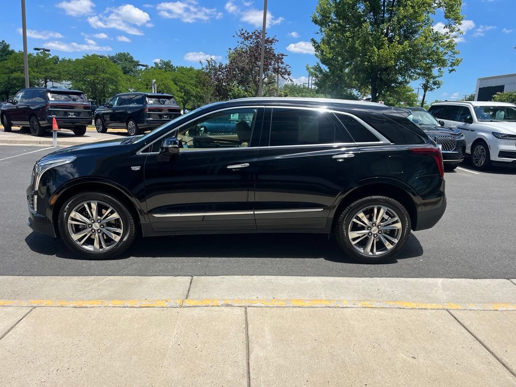 Used 2021 Cadillac XT5 Premium Luxury w/ Platinum Package FWD image 6