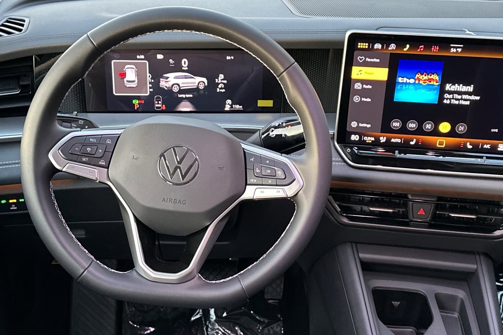 New 2026 Volkswagen Tiguan SE image 14