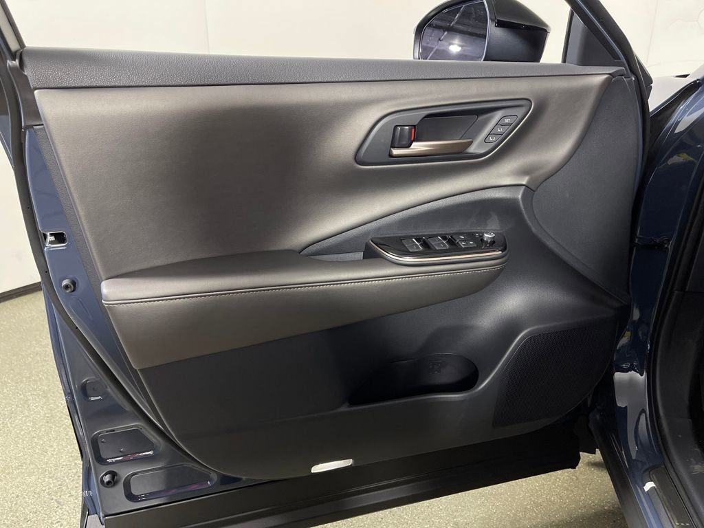 New 2026 Toyota Crown Nightshade image 17