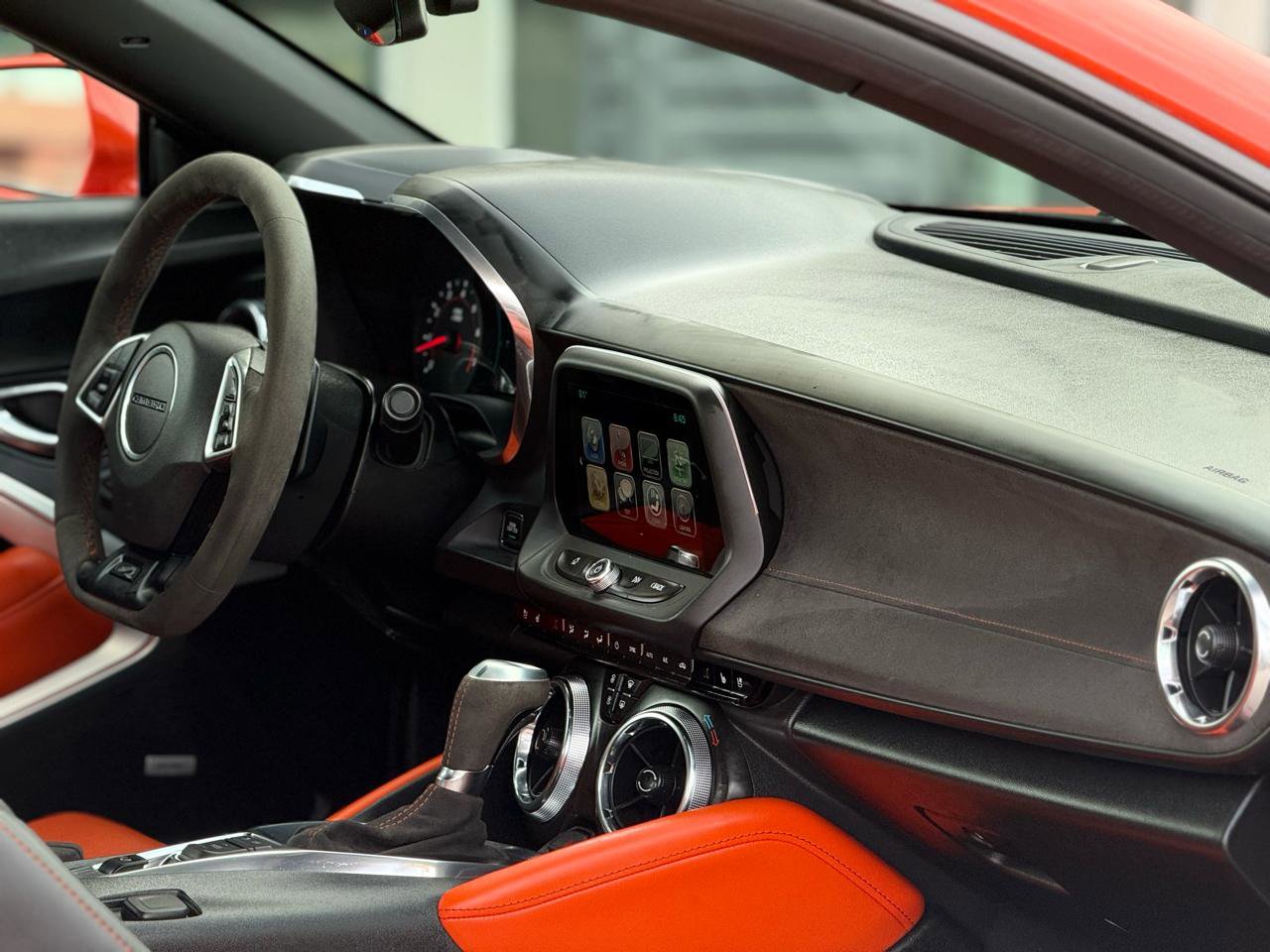 Used 2018 Chevrolet Camaro SS w/ Hot Wheels Edition image 16