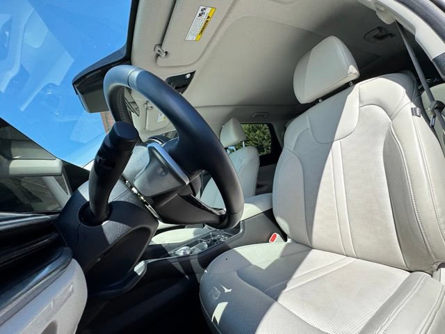 Certified 2025 Kia Sorento EX w/ EX Panoramic Sunroof Package AWD/4WD image 14