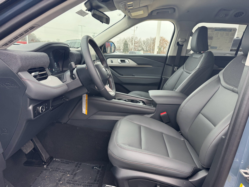 New 2026 Ford Explorer Active w/ Active Comfort Package image 28