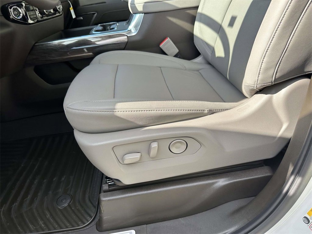 New 2026 Chevrolet Silverado 3500 LTZ w/ Z71 Chrome Sport Edition image 16