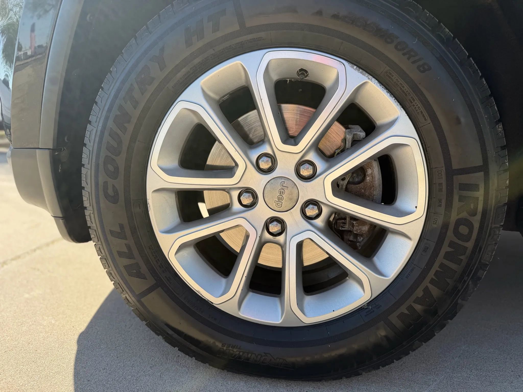 Used 2015 Jeep Grand Cherokee Limited image 6