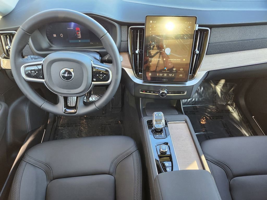 New 2026 Volvo XC90 B5 Core image 14