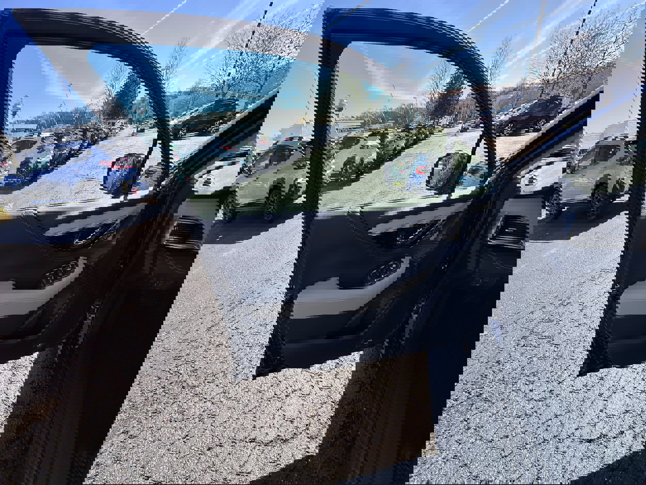 Certified 2025 Subaru Outback Limited image 13