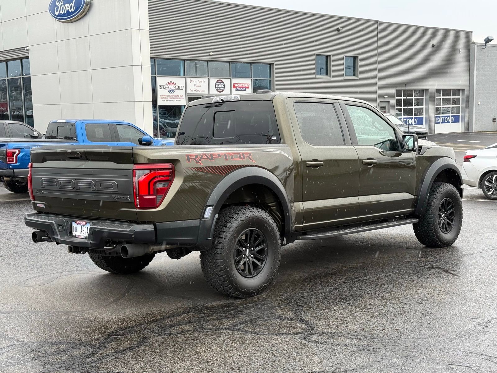 Used 2024 Ford F150 Raptor image 3
