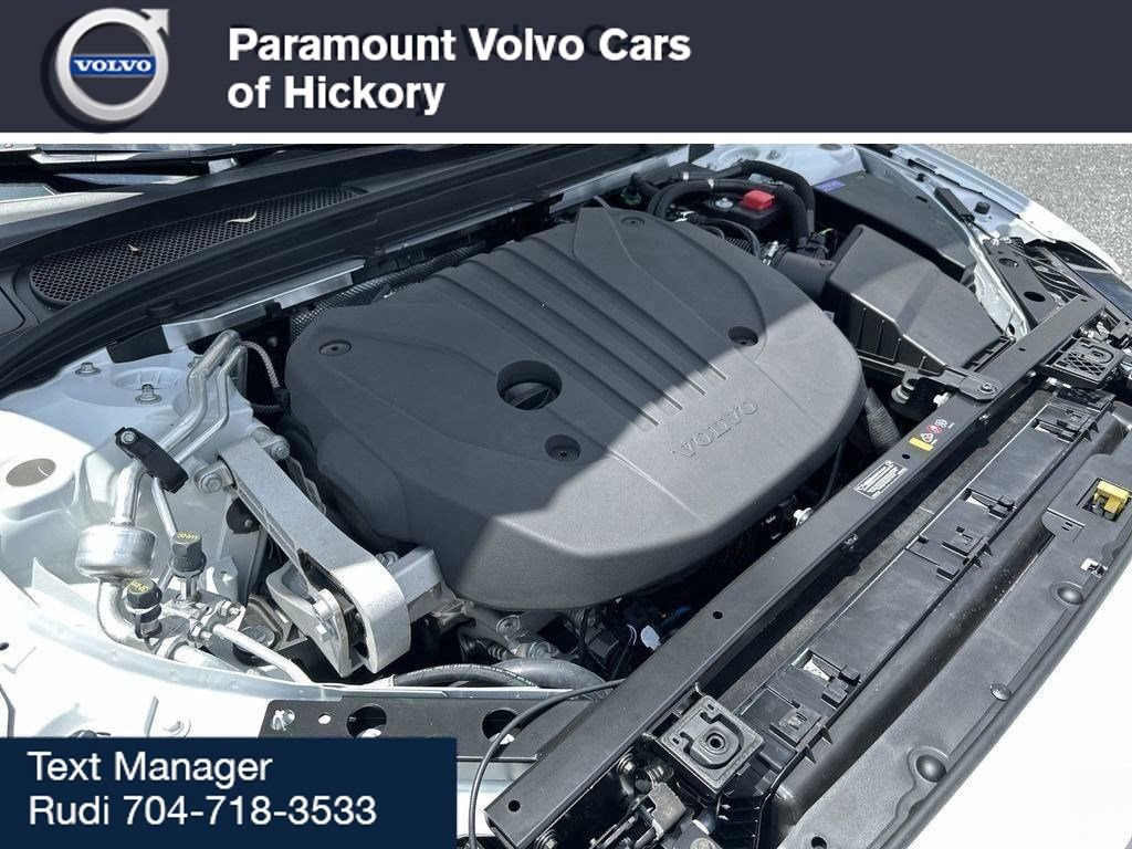 New 2026 Volvo V60 B5 Cross Country Plus w/ Protection Package Premier image 33
