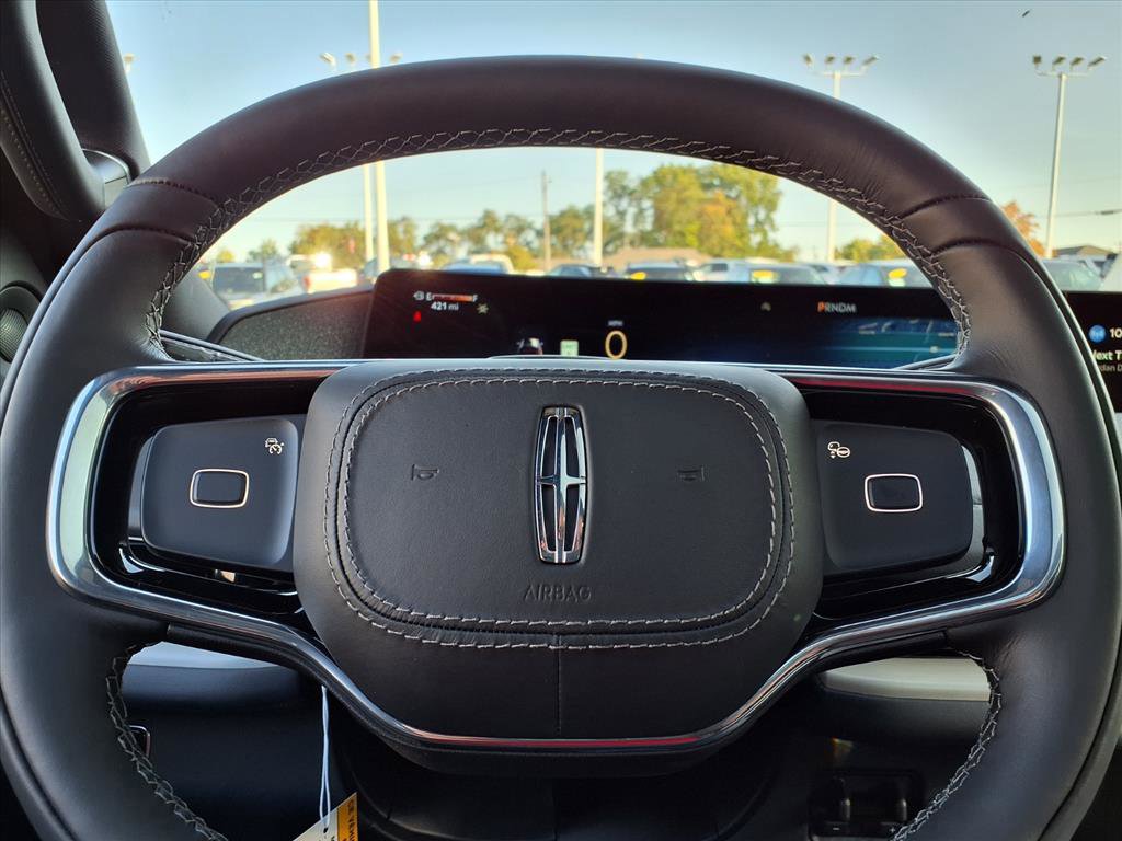 New 2025 Lincoln Navigator Reserve w/ Jet Appearance Package image 28