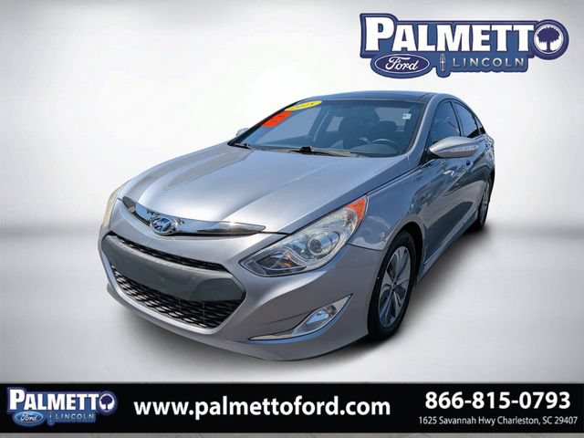 Used 2015 Hyundai Sonata Limited w/ Option Group 02 FWD image 7