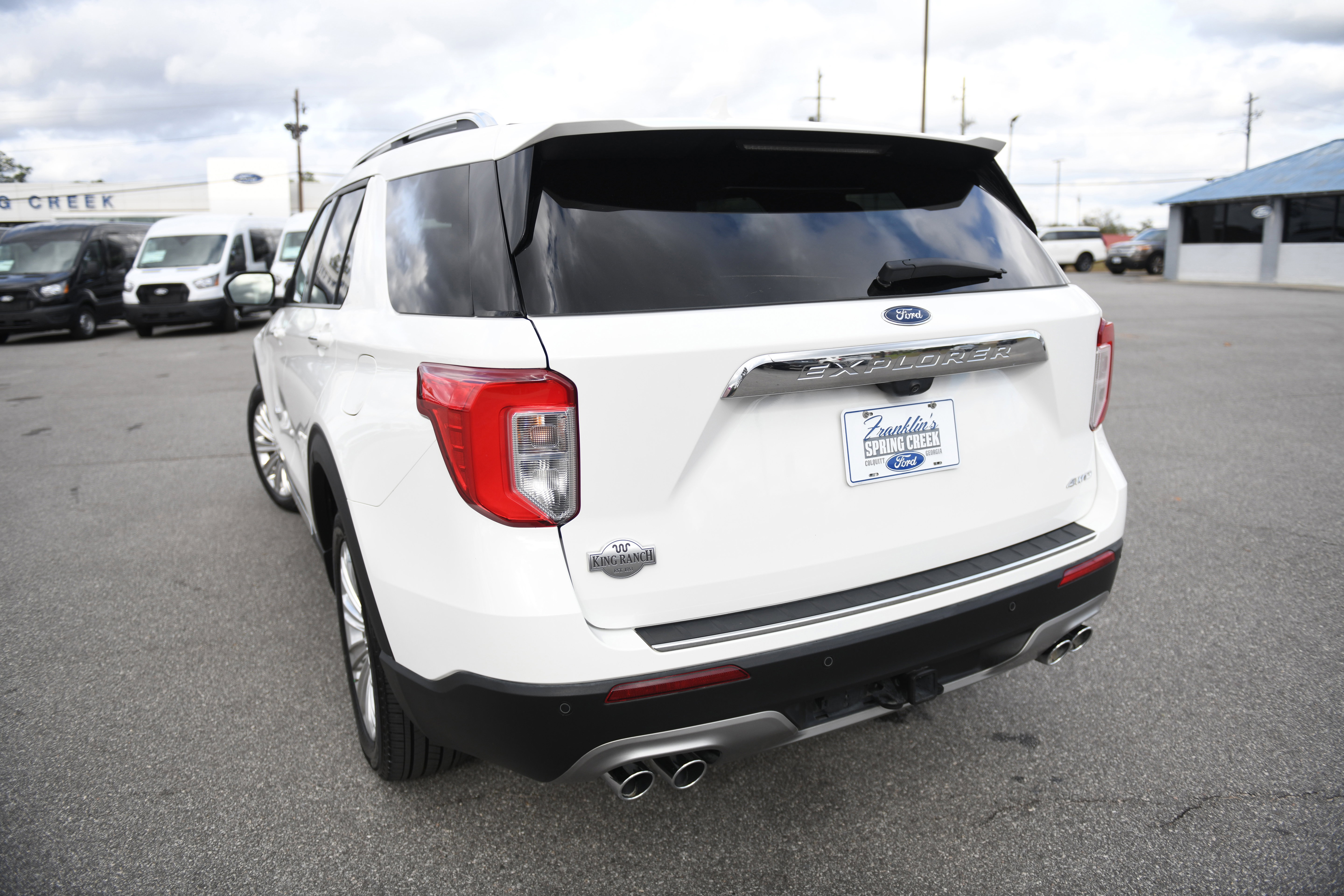 Used 2024 Ford Explorer King Ranch w/ Technology Package image 9