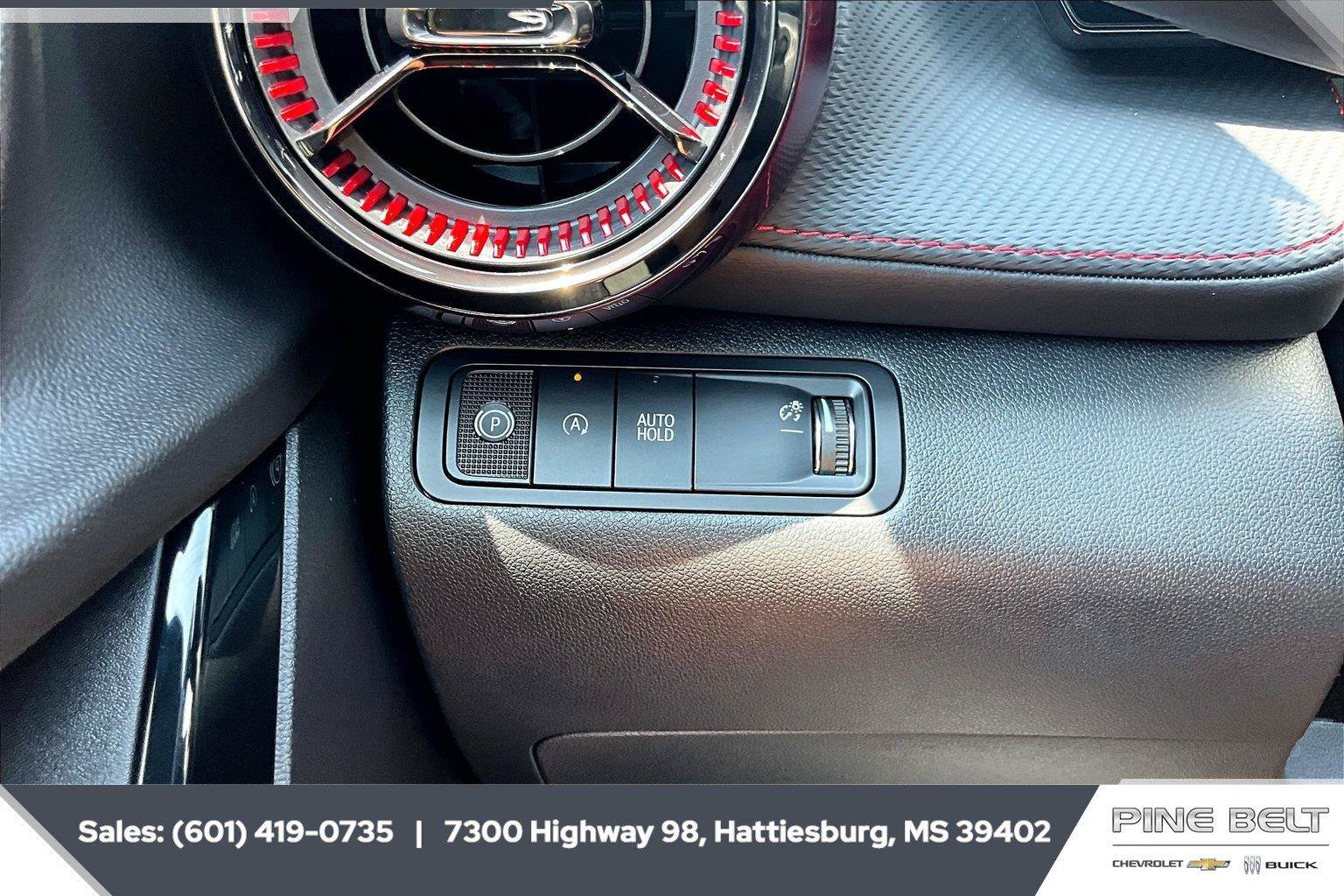 New 2027 Chevrolet Equinox RS FWD image 23