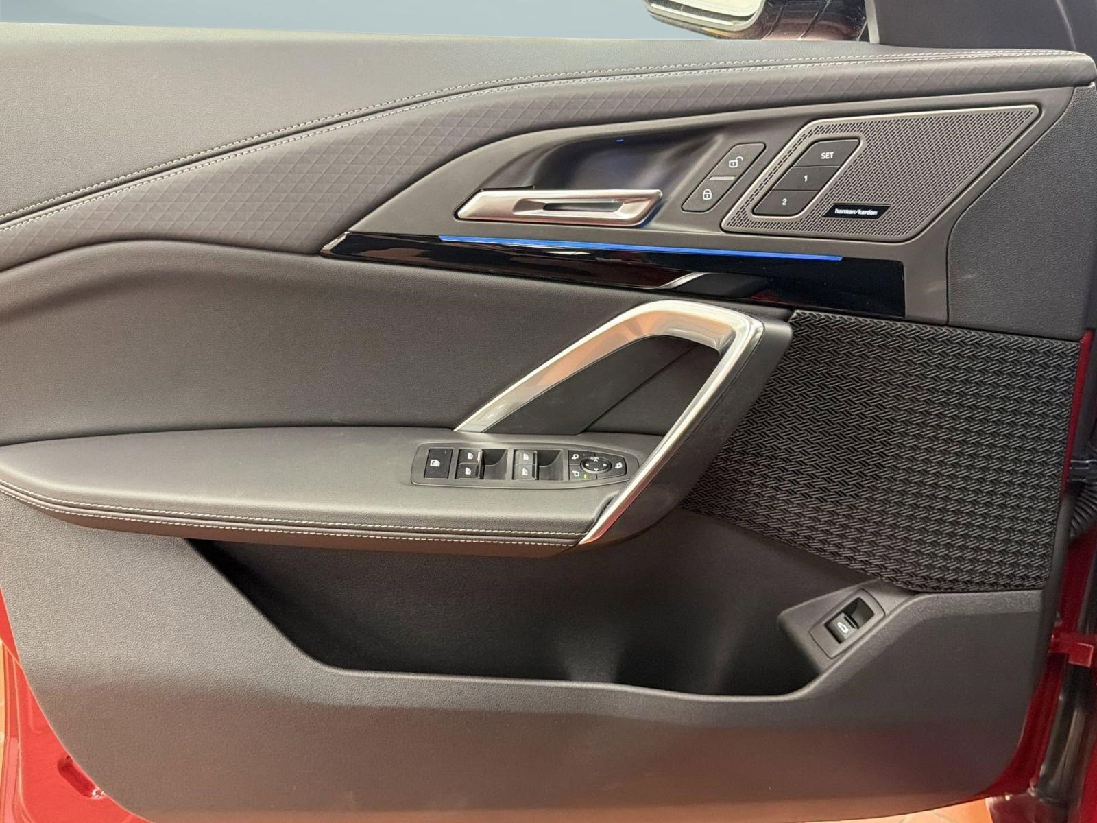 New 2026 BMW X2 xDrive28i w/ Technology Package AWD/4WD image 13