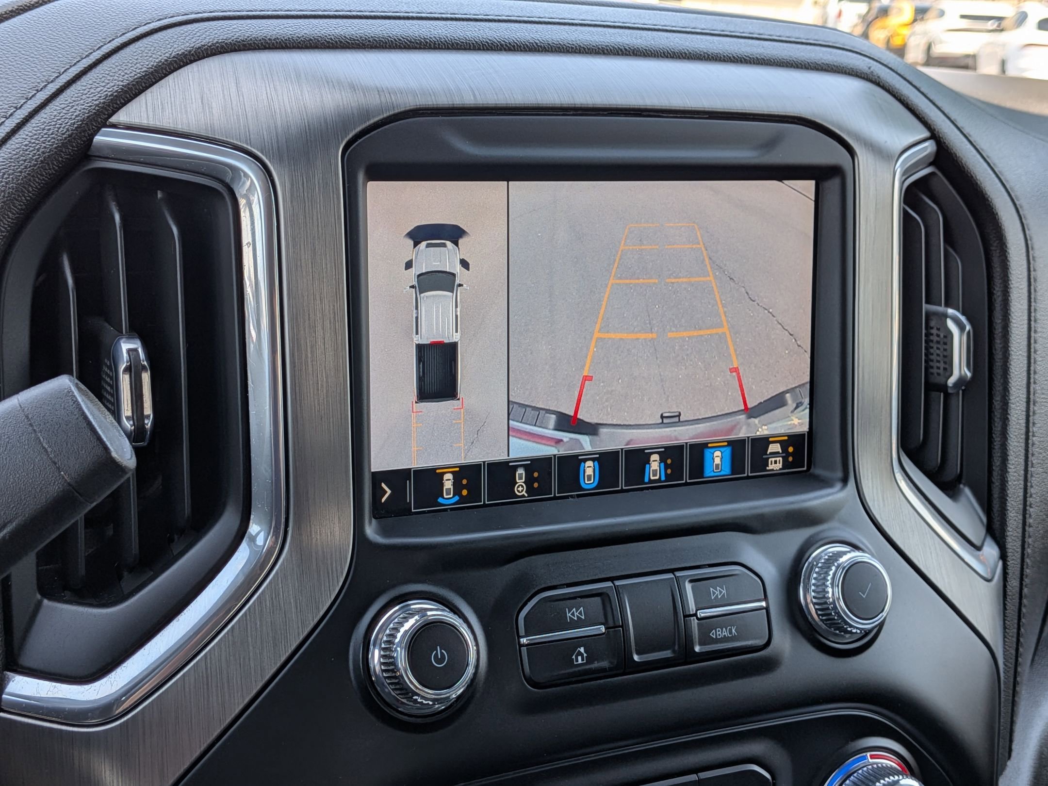 Certified 2022 GMC Sierra 2500 Denali w/ Denali Ultimate Package AWD/4WD image 14