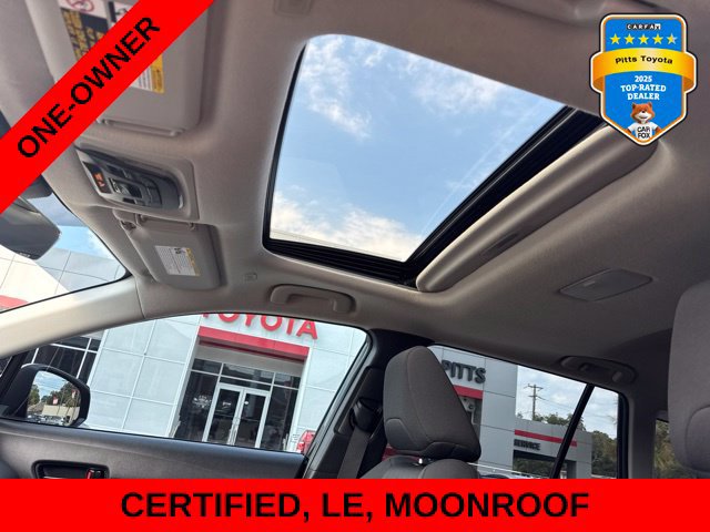Certified 2024 Toyota Corolla Cross LE w/ Moonroof Package FWD image 11