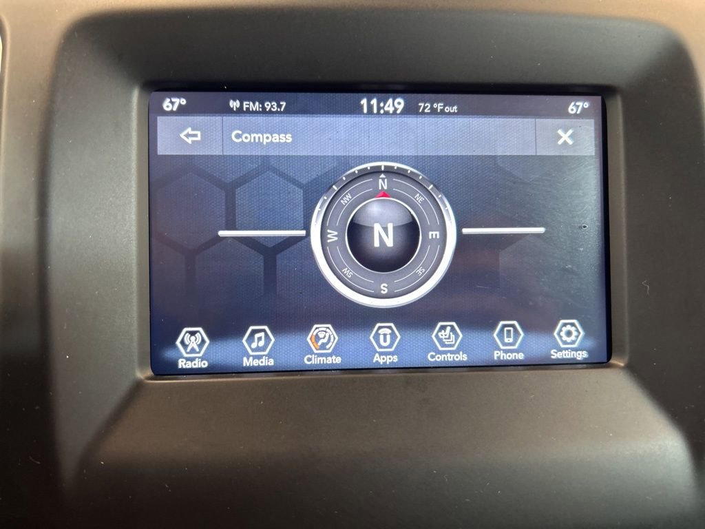 Used 2020 Jeep Compass Latitude w/ Cold Weather Group image 14