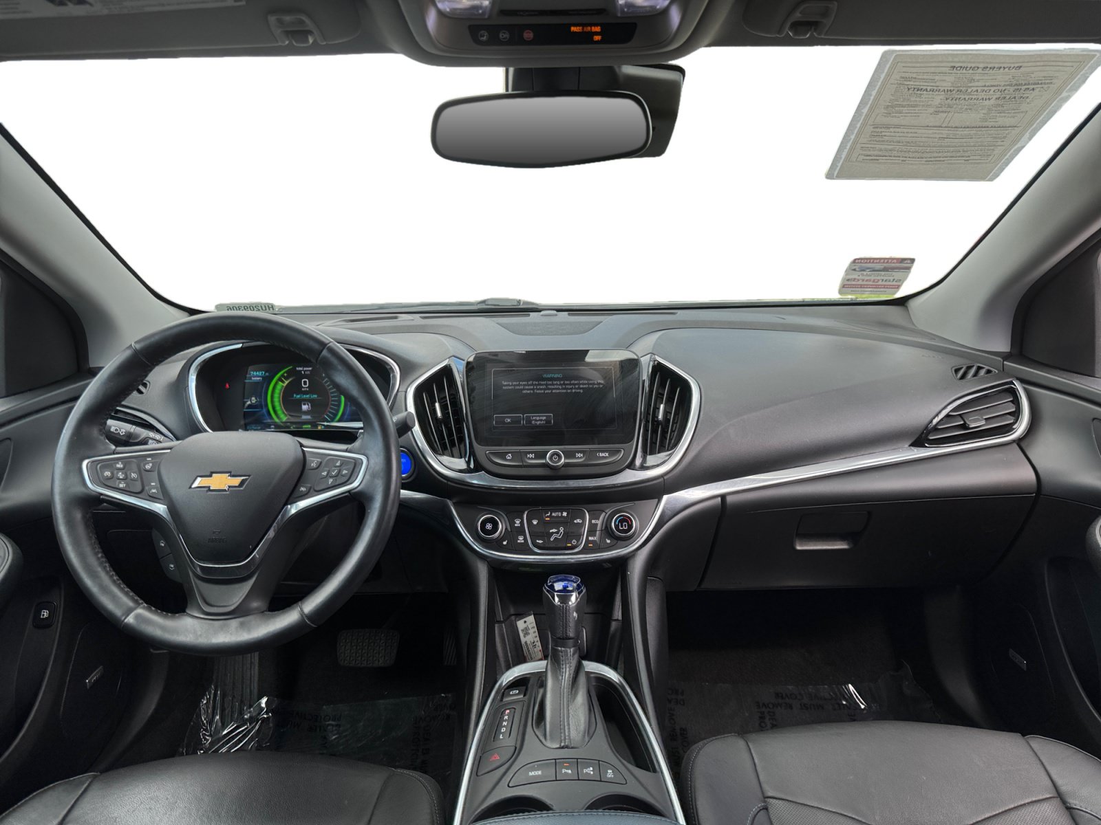 Used 2017 Chevrolet Volt Premier w/ Driver Confidence II Package FWD image 10