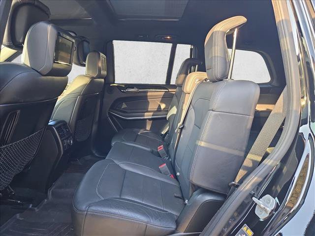 Used 2017 Mercedes-Benz GLS 550 4MATIC image 19