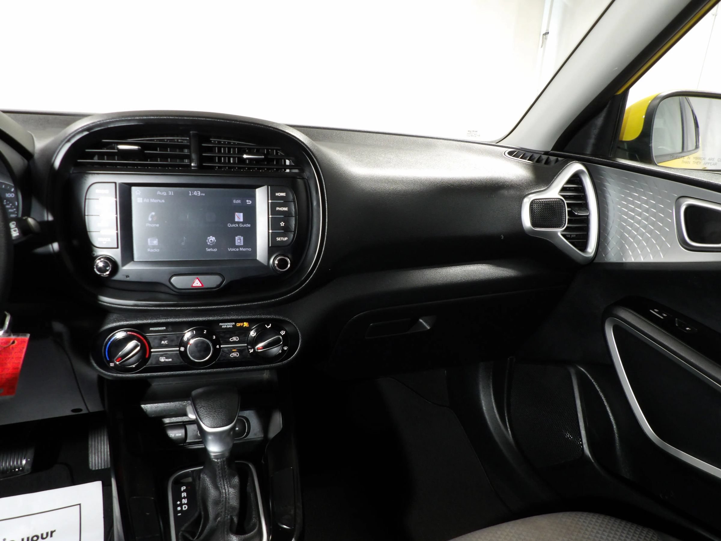 Used 2020 Kia Soul LX FWD image 12