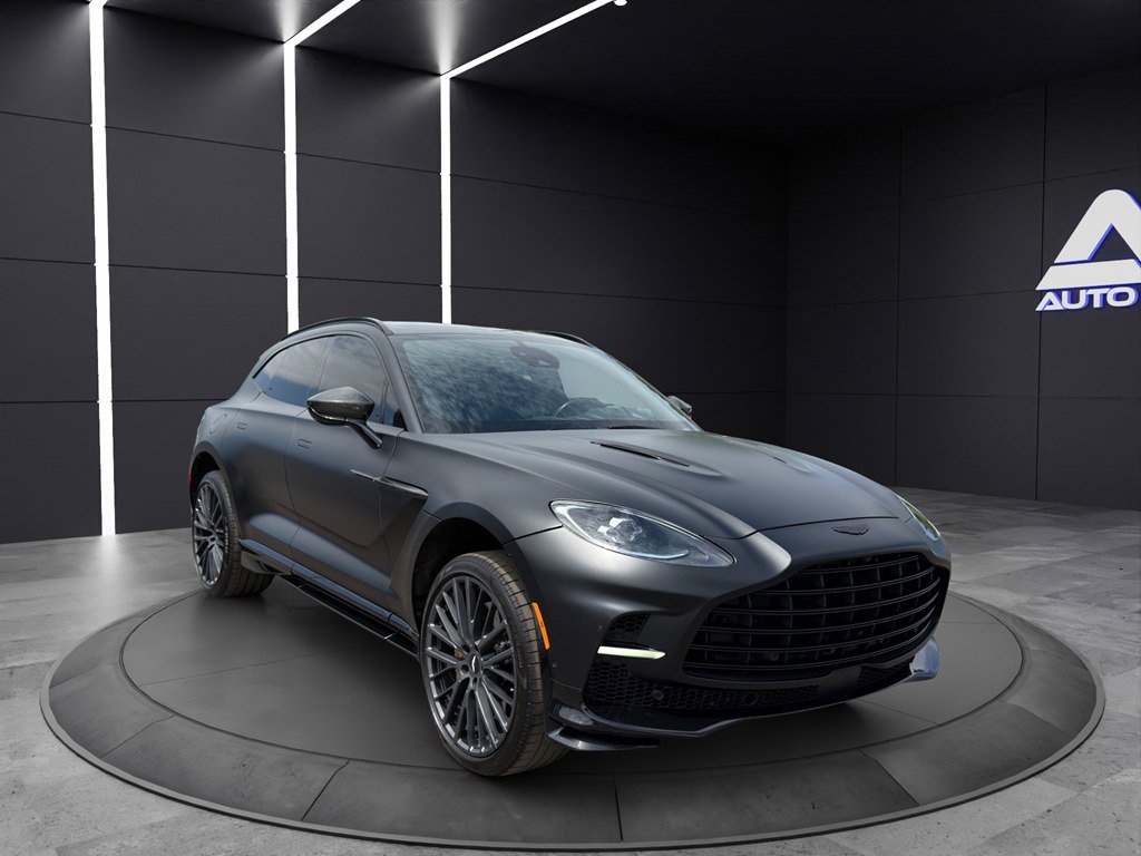 Used 2023 Aston Martin DBX 707 AWD/4WD image 3