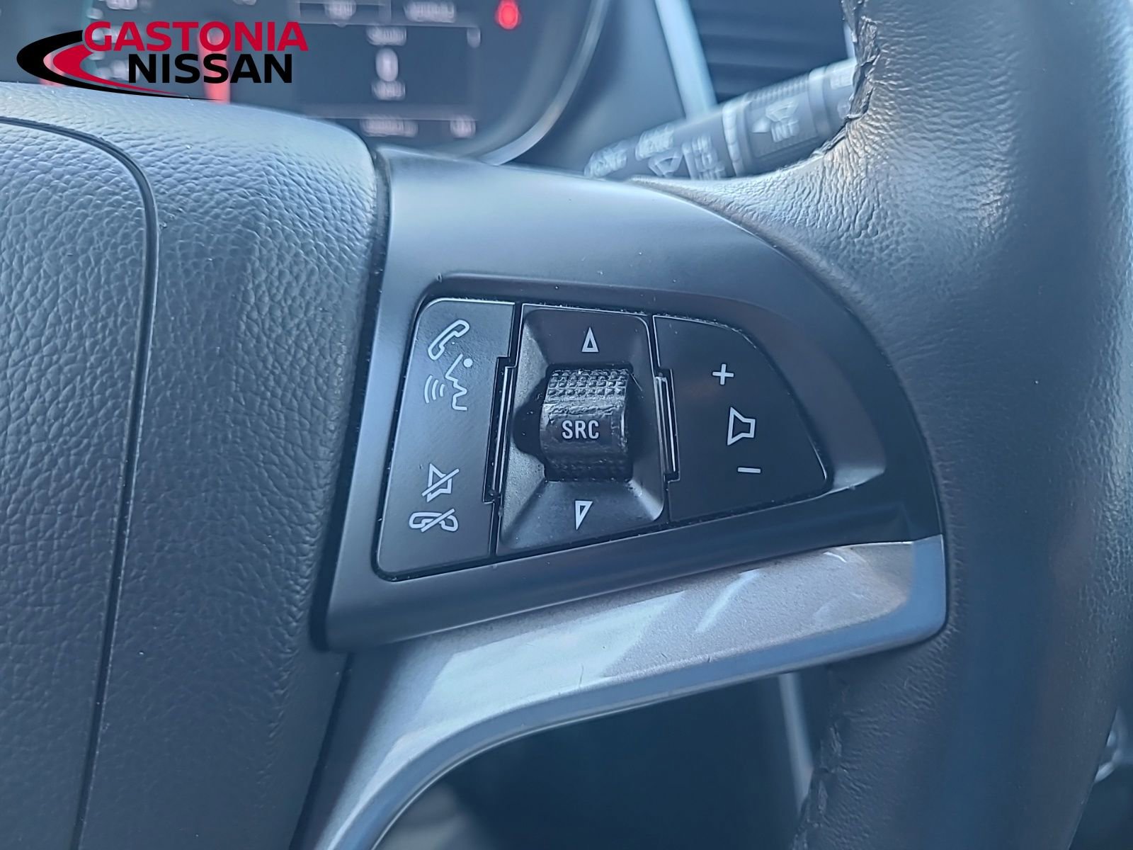 Used 2021 Chevrolet Trax LT w/ Driver Confidence Package image 35