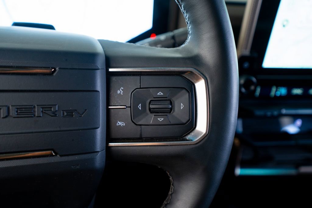 Used 2025 GMC Hummer EV 3X image 34