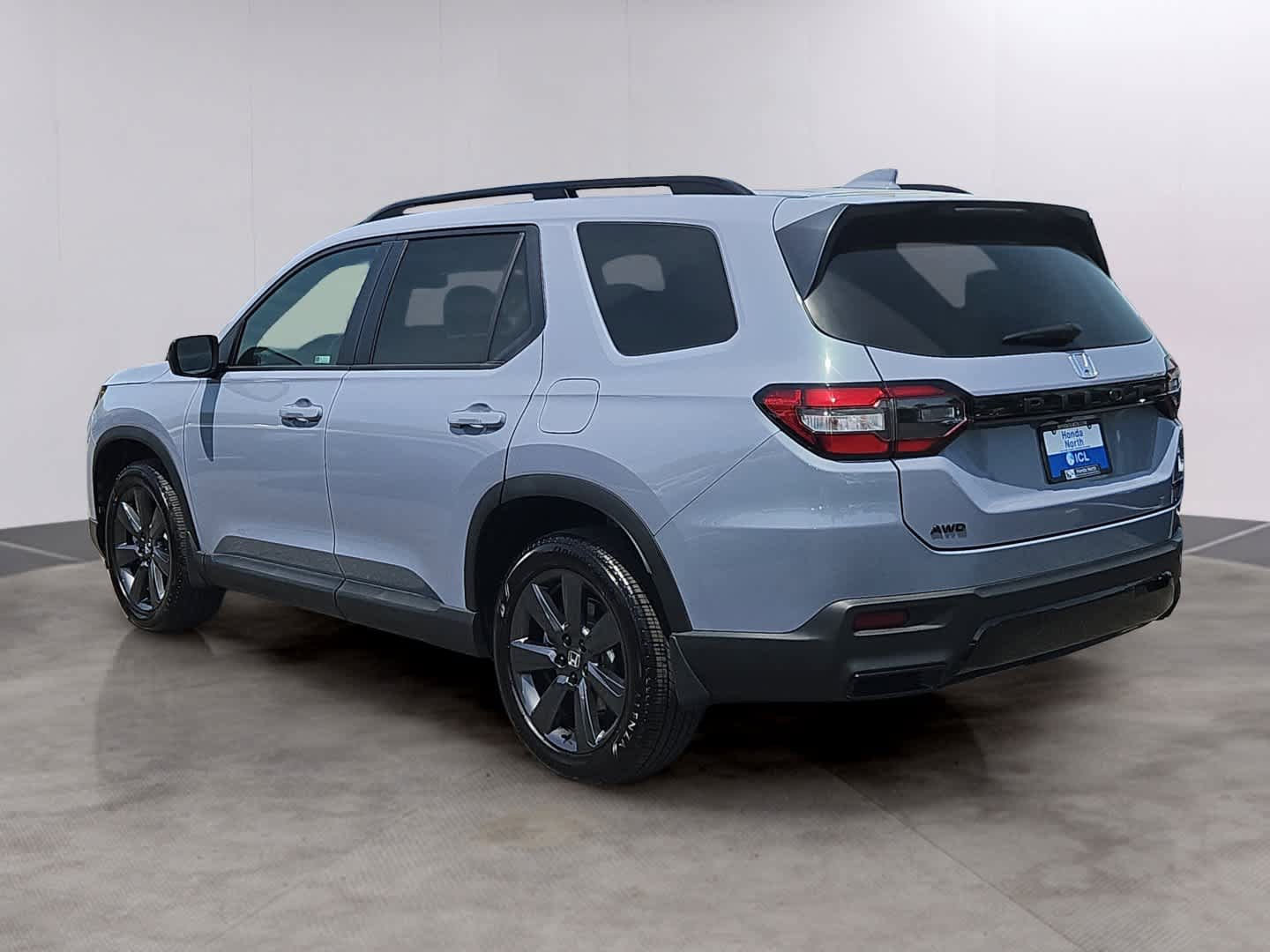 Certified 2026 Honda Pilot Sport image 6