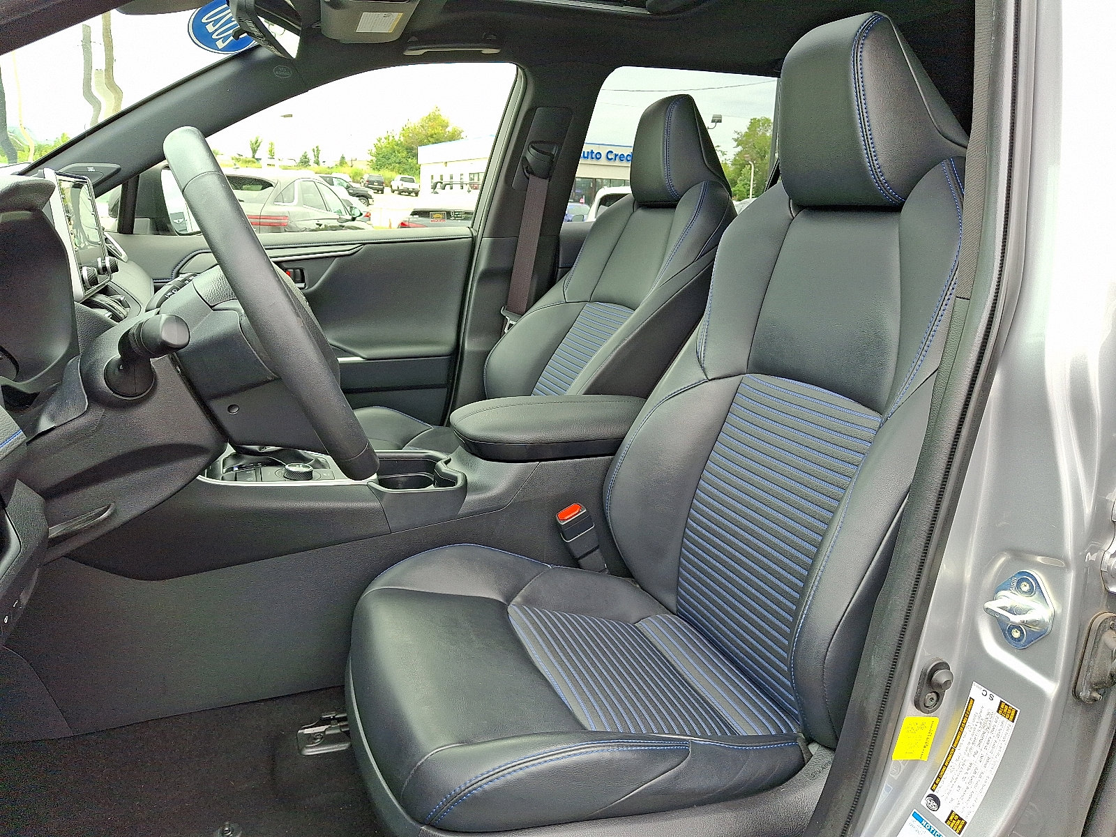 Used 2020 Toyota RAV4 XSE image 13