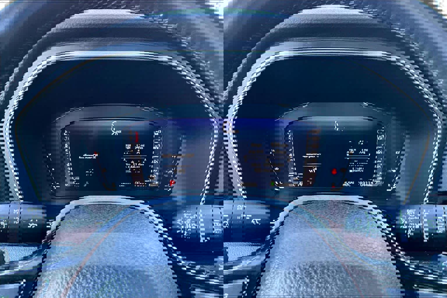 Used 2025 Honda Pilot Elite image 25