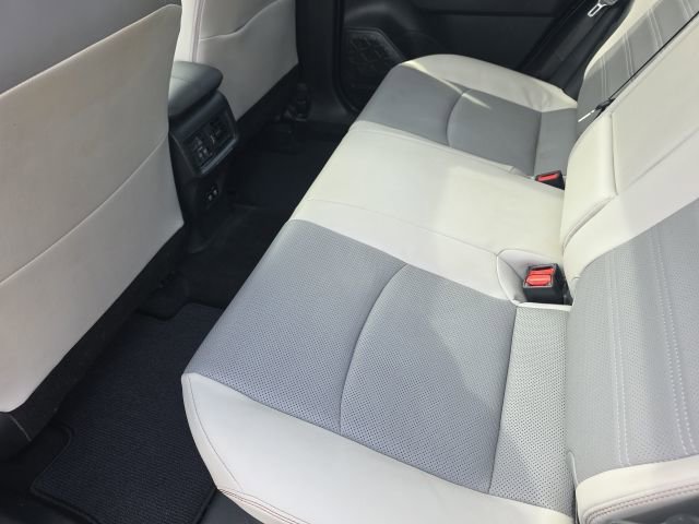 Used 2020 Toyota RAV4 Limited image 10