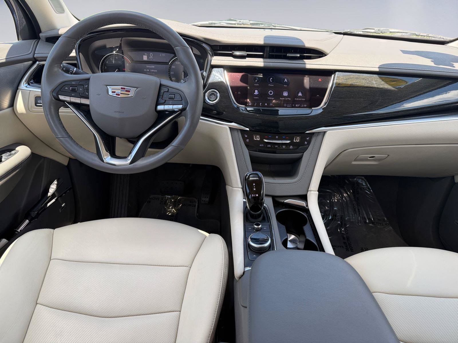Certified 2023 Cadillac XT6 Premium Luxury AWD/4WD image 21