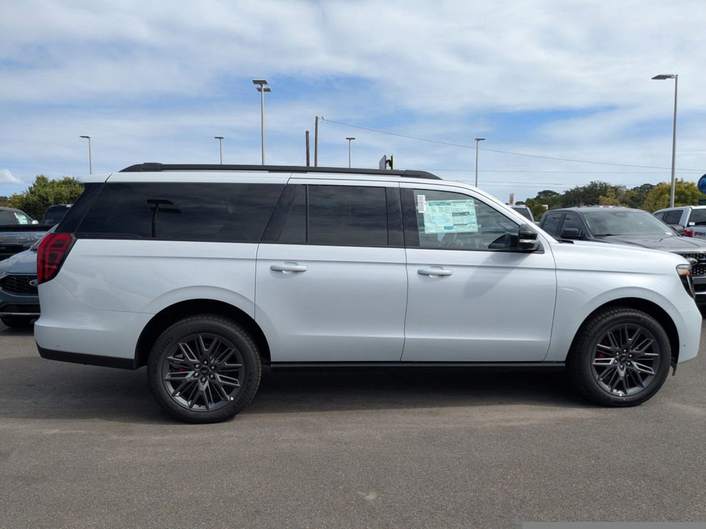 New 2025 Ford Expedition Max Platinum w/ Stealth Performance Package image 4