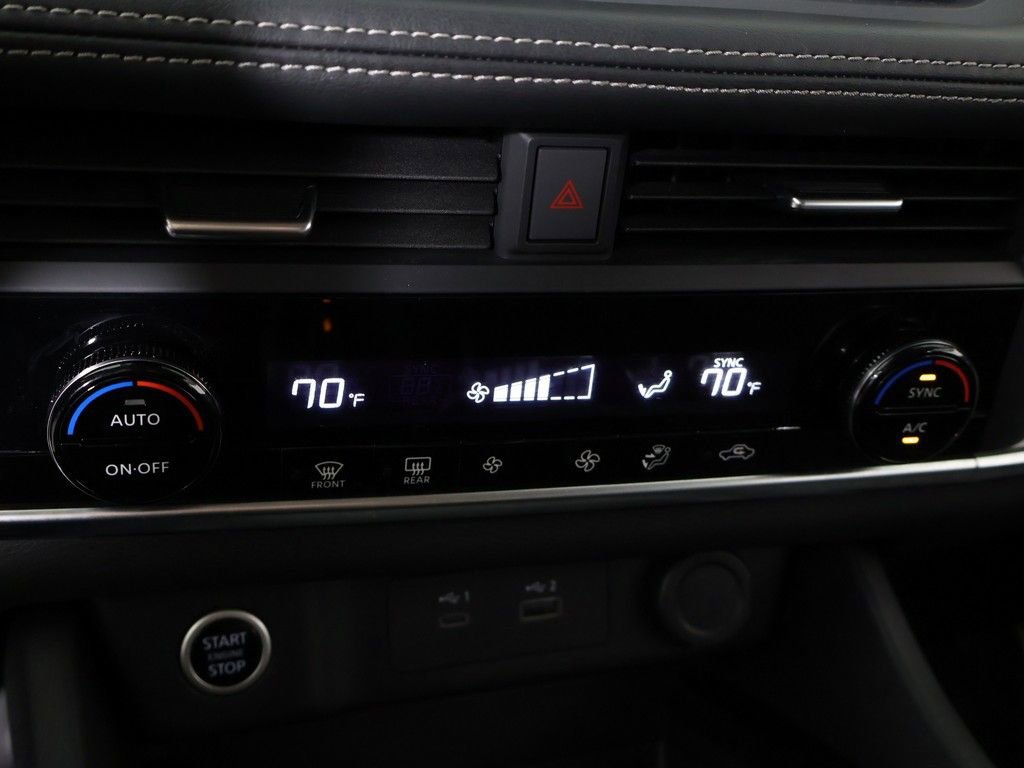 Used 2023 Nissan Rogue SV AWD/4WD image 44