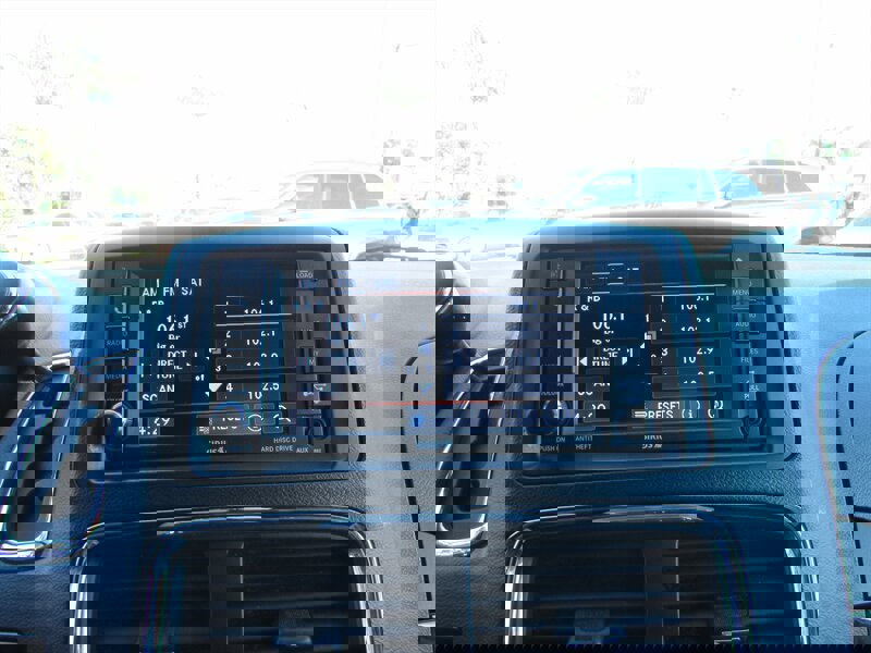 Used 2019 Dodge Grand Caravan SXT image 12