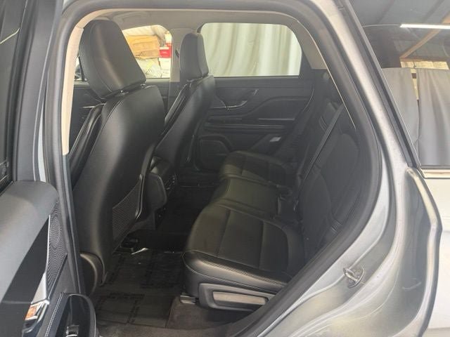 Used 2024 Lincoln Corsair AWD w/ Equipment Group 101A image 19