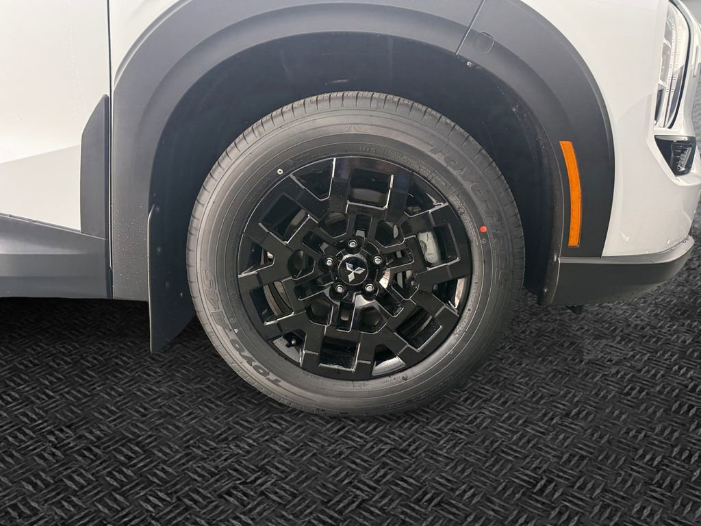New 2026 Mitsubishi Outlander AWD image 11