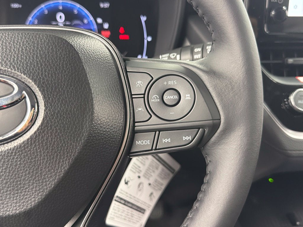 New 2026 Toyota Corolla Cross LE FWD image 22